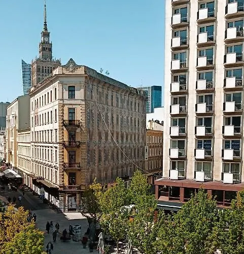 Duzy Prywatny Blisko Starego Miasta. 7 *