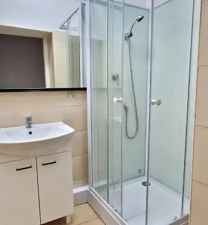 Duzy Prywatny Blisko Starego Miasta. 7 * Варшава