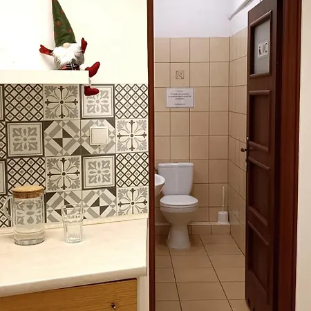 Duzy Prywatny Blisko Starego Miasta. 7 *