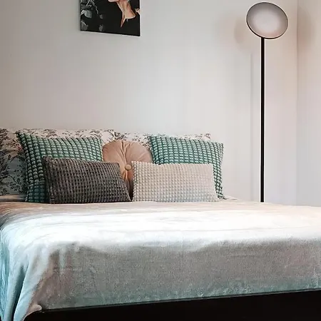 Duzy Prywatny Blisko Starego Miasta. 7 Varsóvia